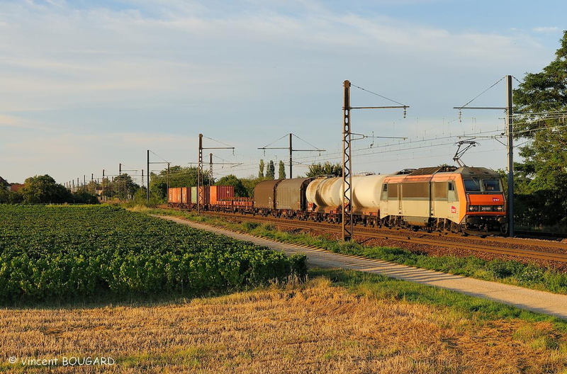 La BB26181 à Nuits-St Georges.