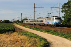 BB9282 at Nuits-St Georges.