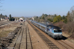 La CC72049 à La Guerche-sur-l'Aubois.