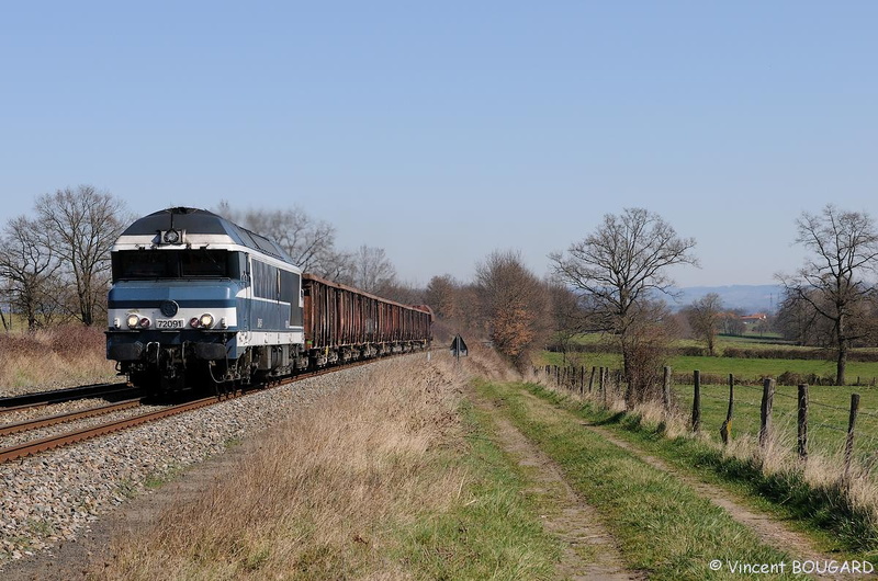 La CC72091 à St Romain-la-Motte.