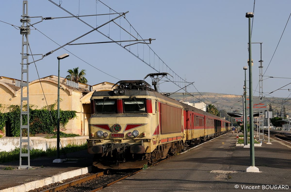 E1305 at Sidi Kacem.