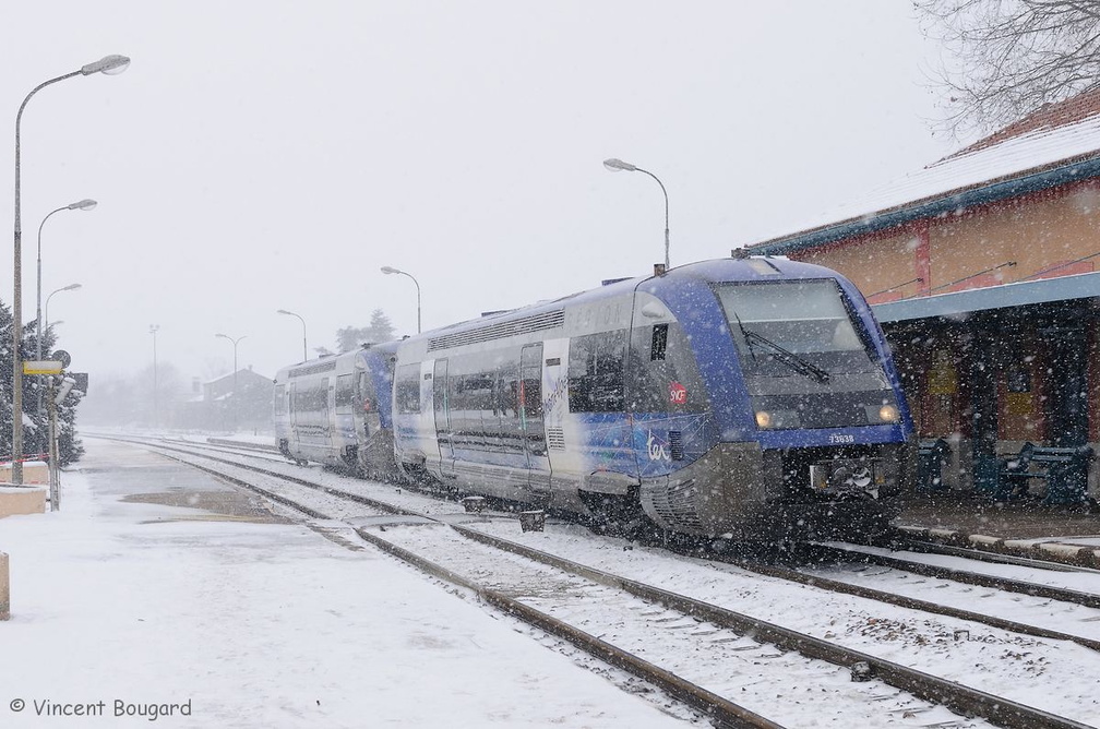 L'X73638 à Montrond-les-Bains.