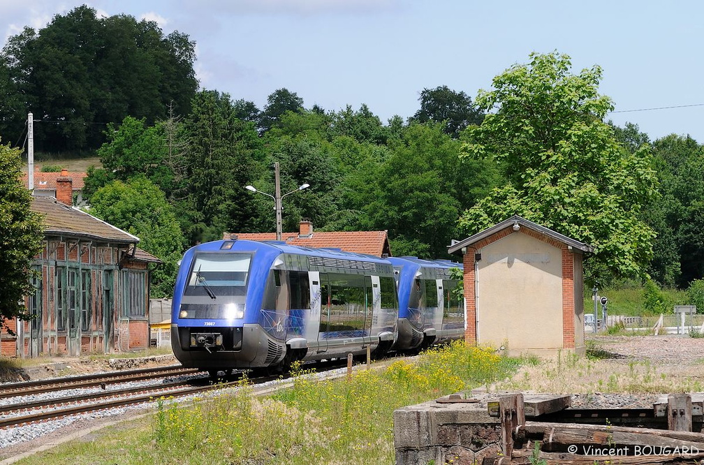 X73667 at Vendranges.