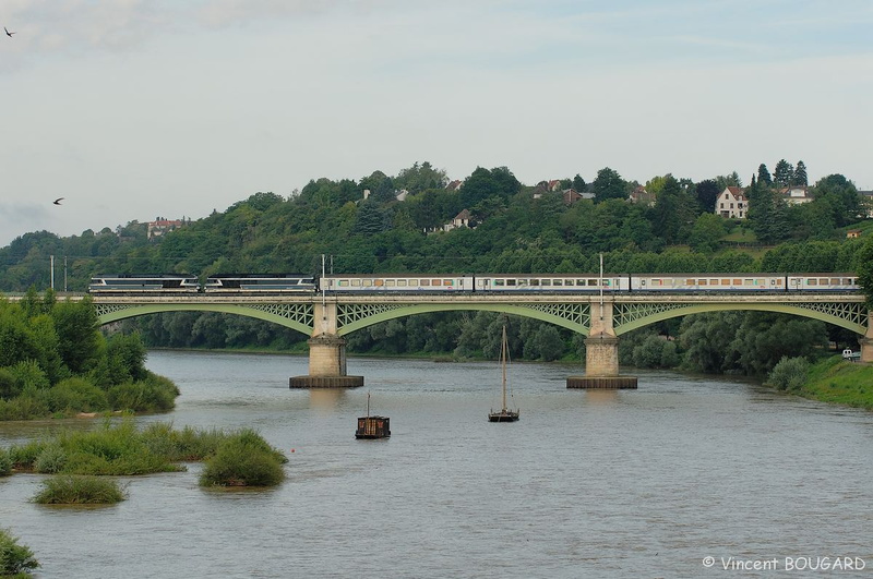 Les CC72061 et CC72062 à Nevers.