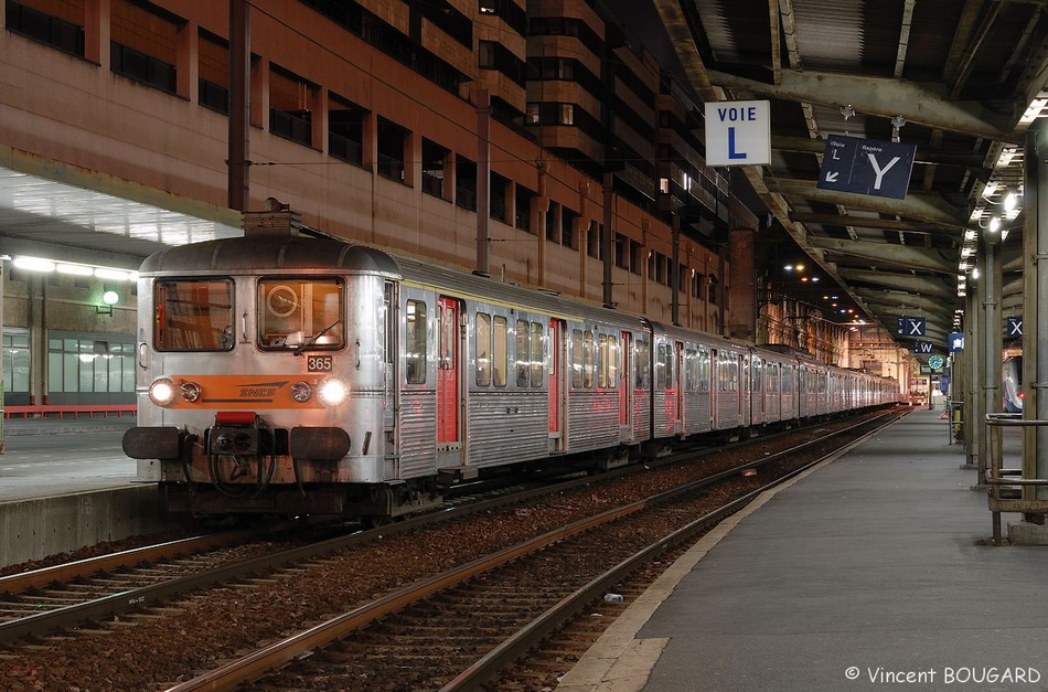 Z5365_paris-gare-de-lyon.jpg