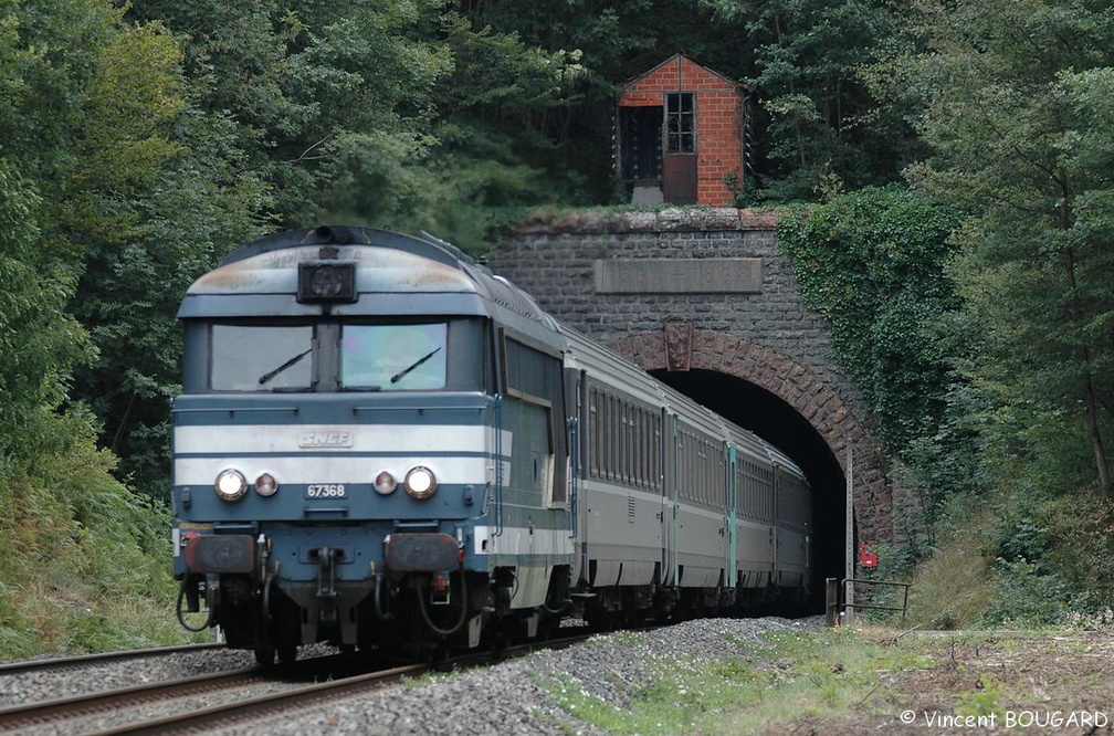 La BB67368 dans la rampe des Sauvages.