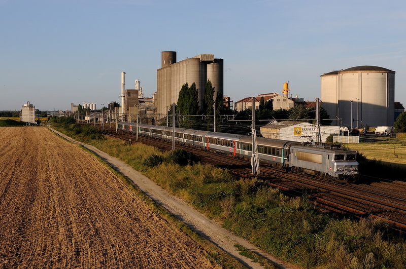 La BB7223 à Artenay.