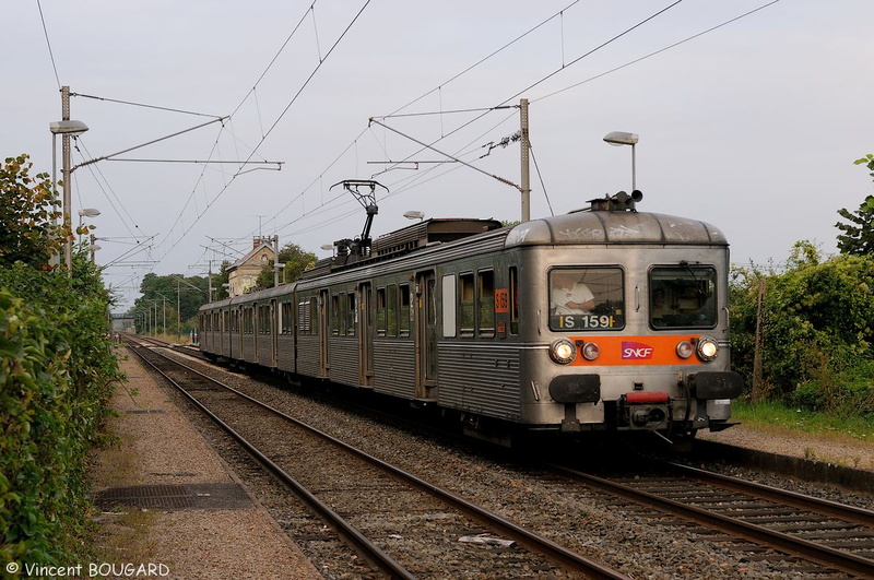 Z6159 at Bruyères-sur-Oise.