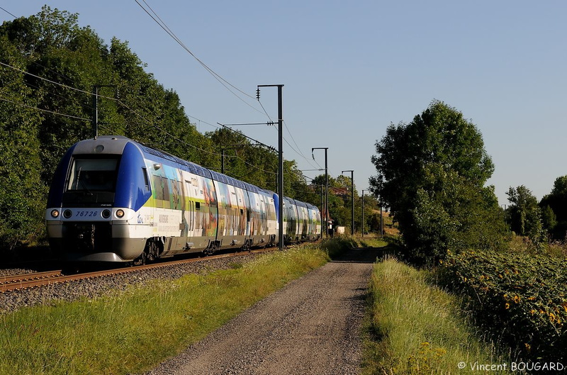 L'X76726 près de St Germain-des-Fossés.