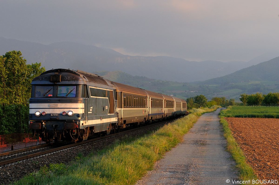 BB67351 near St Hilaire-du-Rosier.