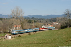 Two X2800 near Celles-sur-Durolles.