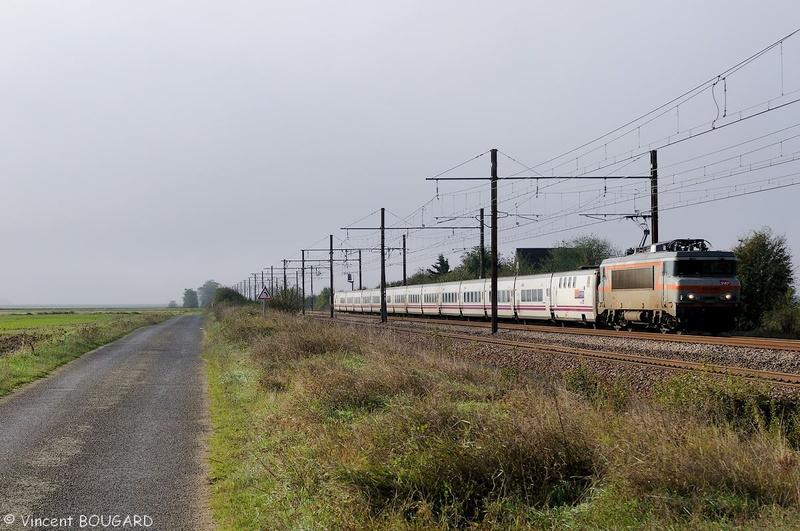 La BB7256 près de Rouvray-St-Denis.