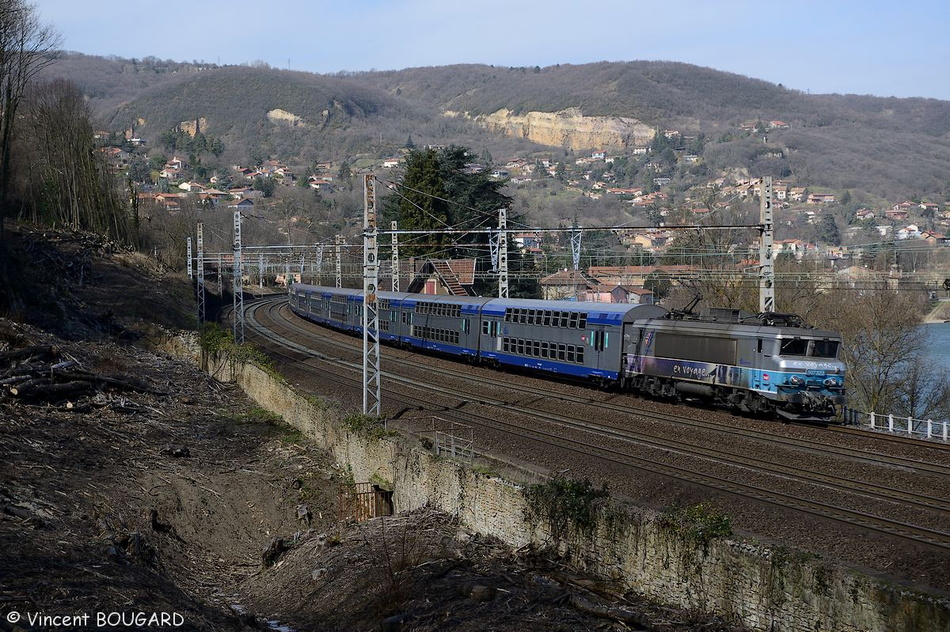 19_7323_st-romain-au-mont-d-or_20130316.jpg