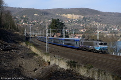 BB7323 at St Romain-au-Mont-d'Or.