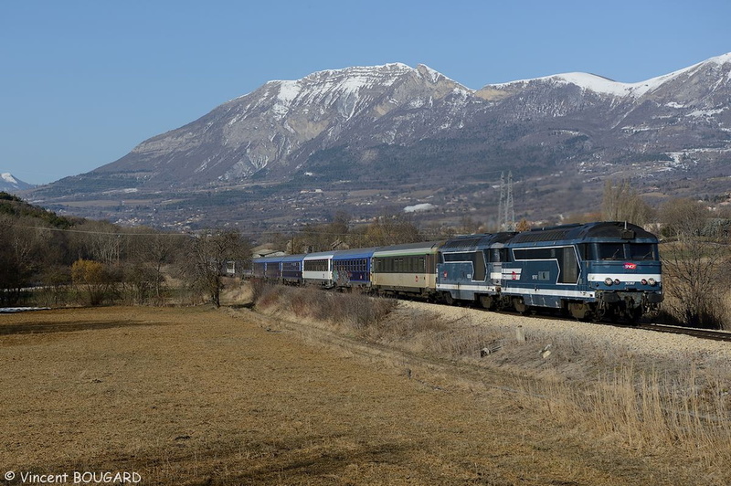 Les BB67367 et BB67360 près de Grand Larra.