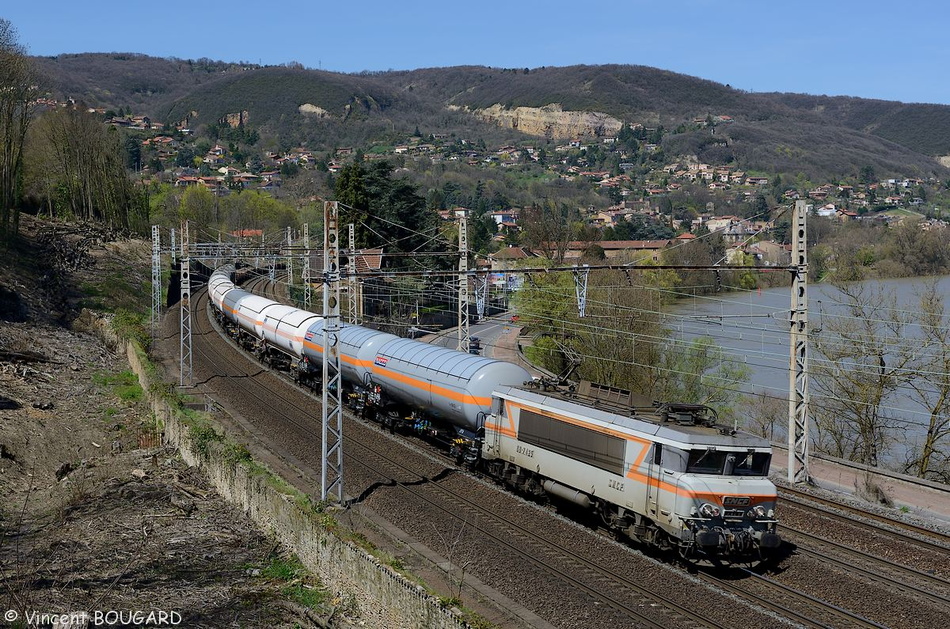 BB7425 at St Romain-au-Mont-d'Or.