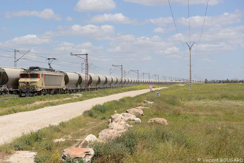 La E1351 près de Khouribga.