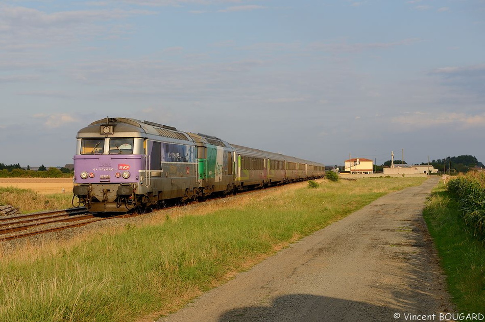 05_67576&67460_le-langon_3856&Bordeaux-Nantes_BB67400_20130808.jpg