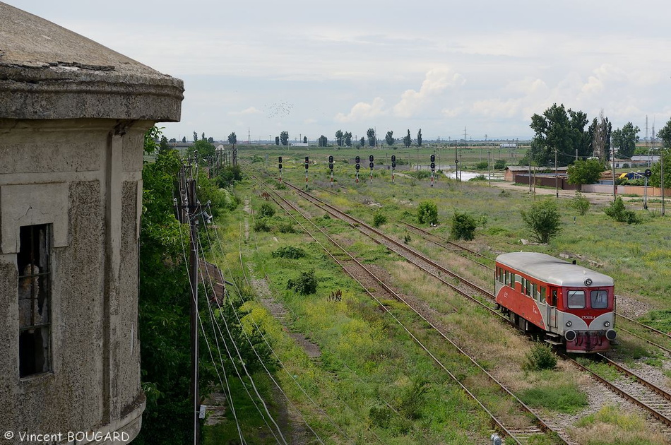 Class 77-0974 at Urziceni.