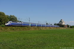 Le TGV Duplex 4722 à Mommenheim.