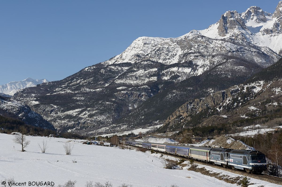 Les BB67367 et BB67360 près de Villar-Saint-Pancrace.