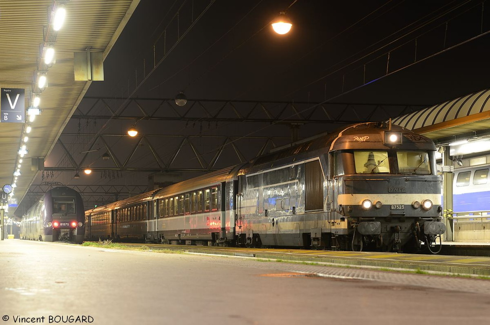 La BB67523 à Lyon-Part-Dieu.