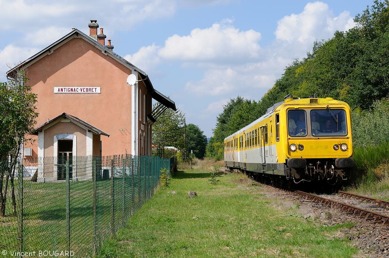 L'X2725 à Antignac Vebret.