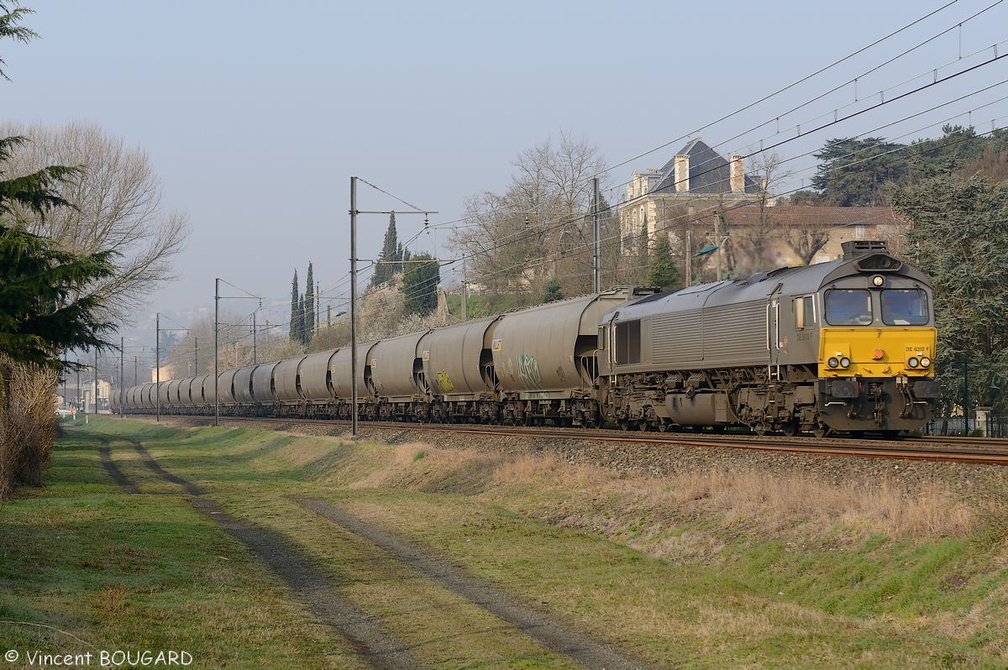 La Class 77506 à Miribel.