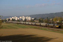 Class 66 6312 at Beynost.